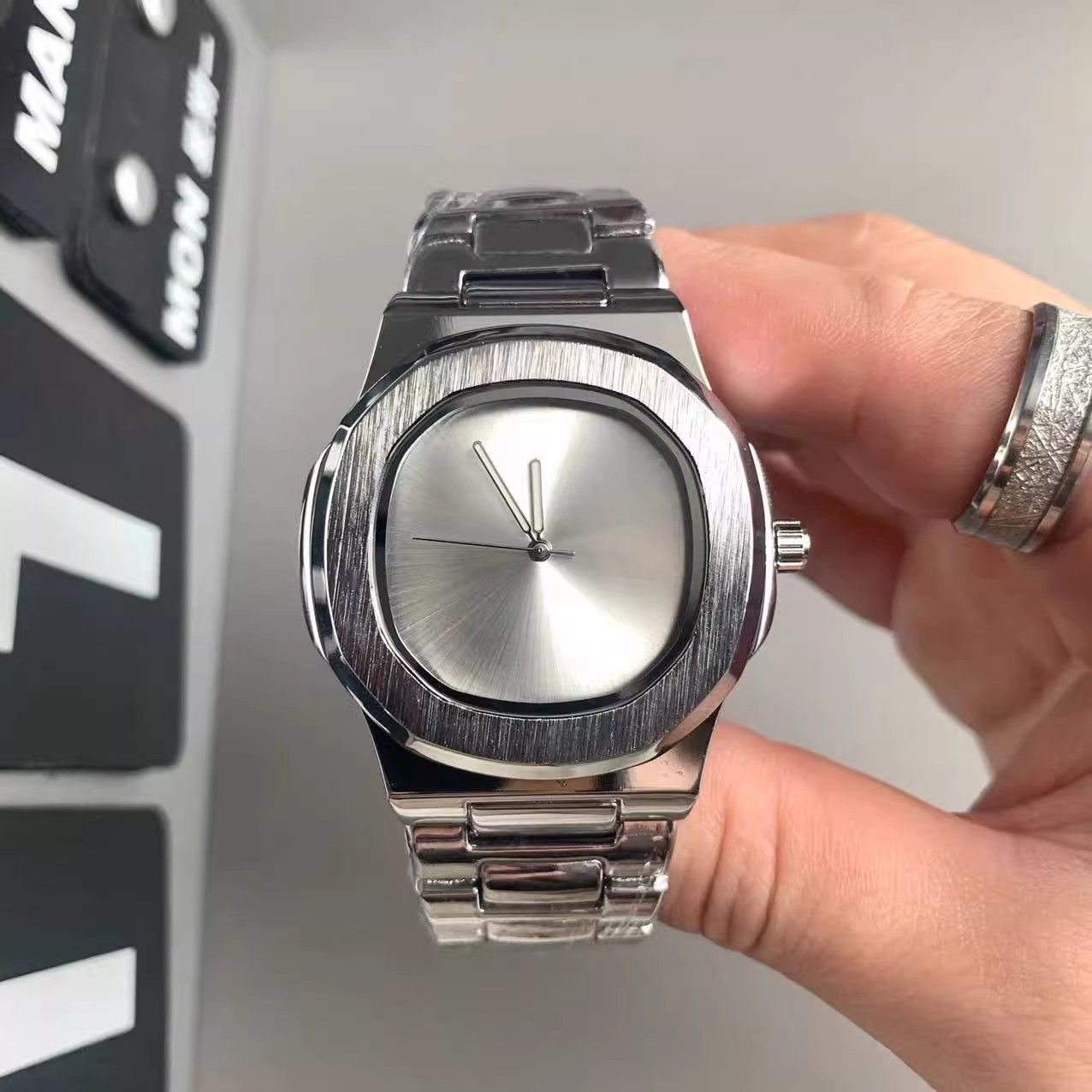 Custom Logo Men's Quartz Watch - Luxury Watch Brands review and price