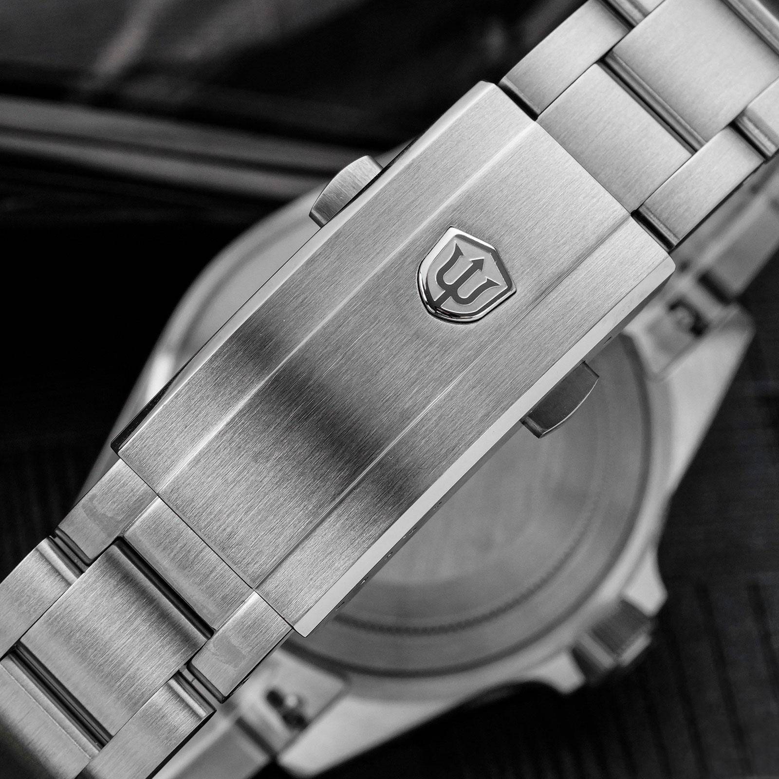 Watchdives WD1969 Pro 38mm Qua - Guilloché Dial Watch review and price